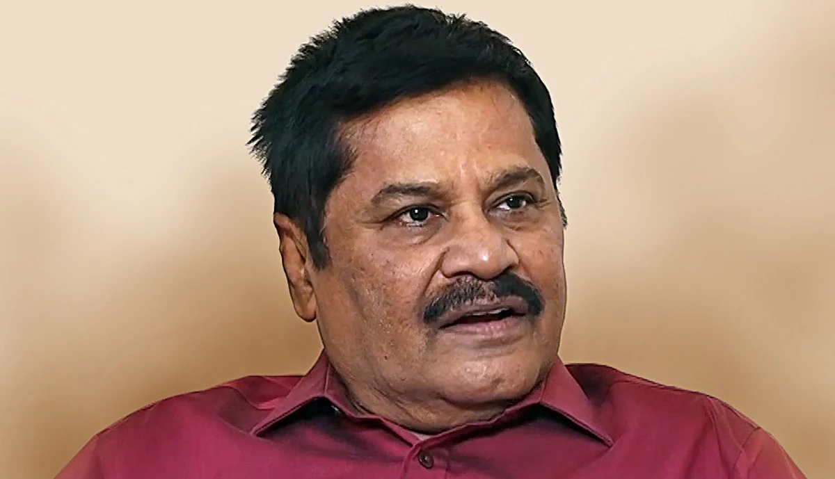 கே.எஸ்.ராதாகிருஷ்ணன்