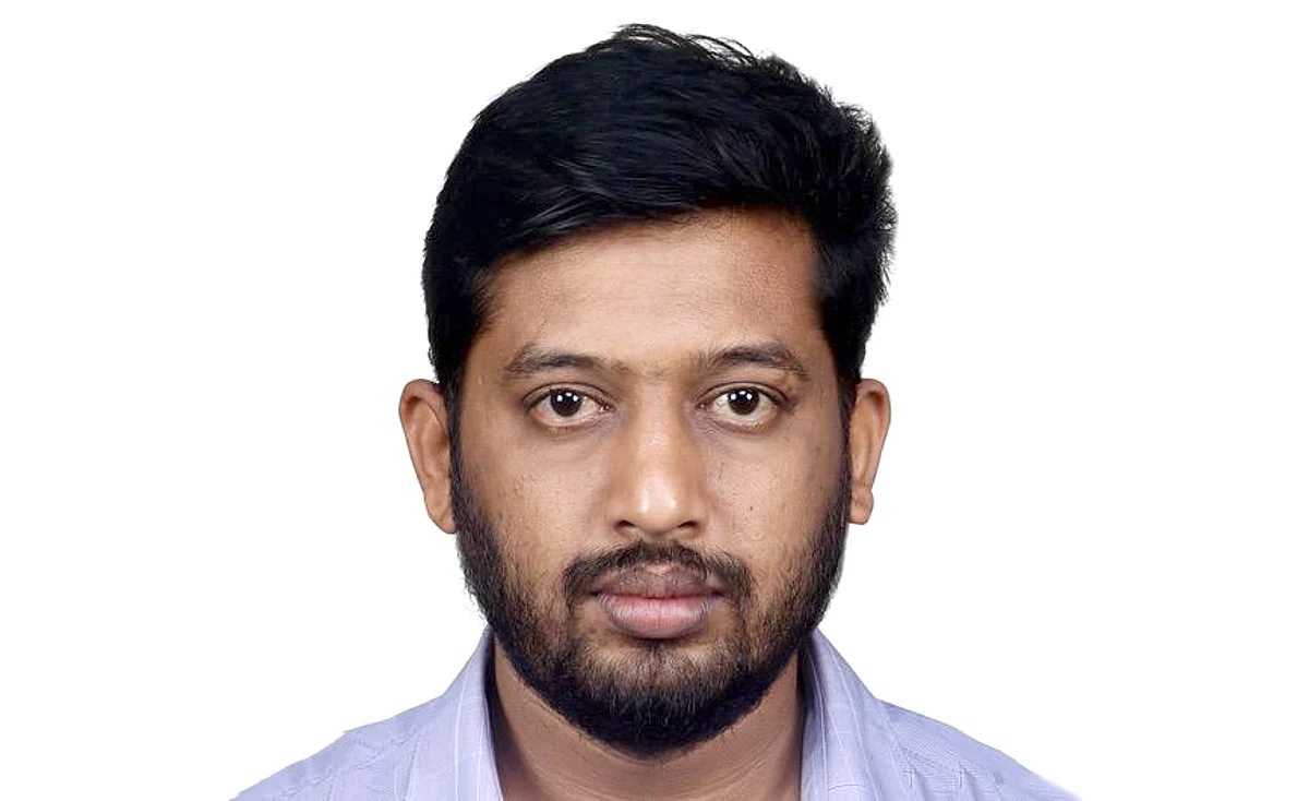 மென்பொறியாளர் இளவரசன்