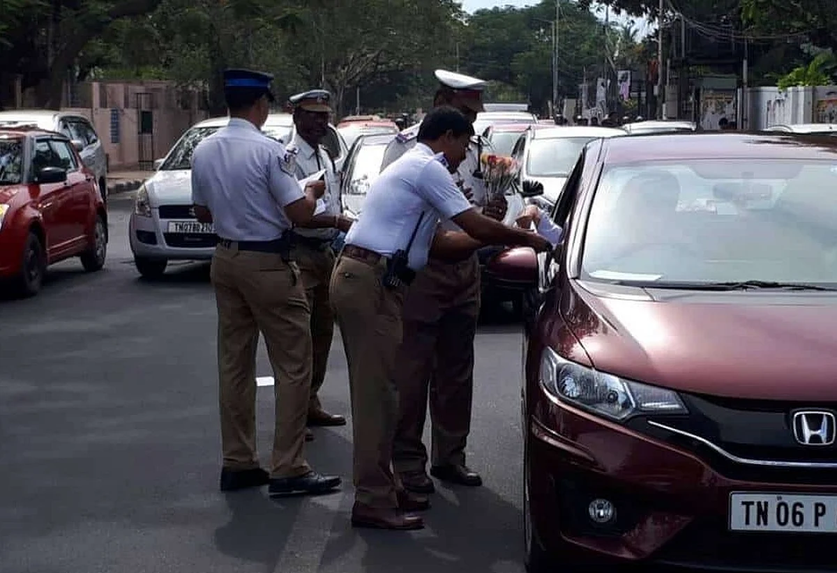 14 நாட்களில் அபராதம் செலுத்தவில்லையா நீங்கள்?; உங்கள் வாகனம் ஏலம் விடப்படும்: போக்குவரத்து போலீஸ் எச்சரிக்கை