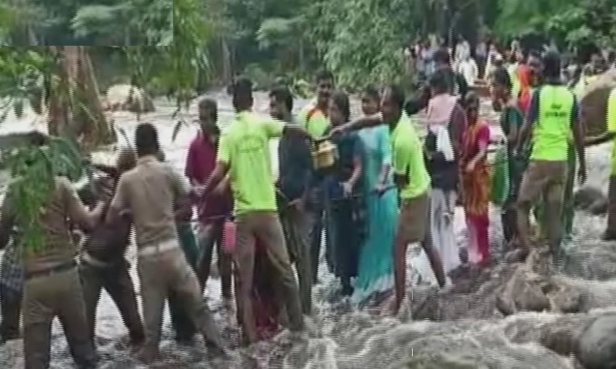 ராஜபாளையத்தில் திடீர் வெள்ளப்பெருக்கு: அய்யனார் கோயிலுக்கு சென்ற 150 பேர் சிக்கினர்!