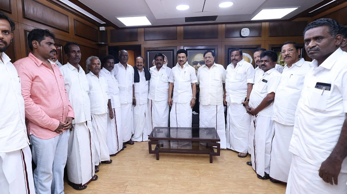 முதல்வர் ஸ்டாலின் முன்னிலையில் திமுகவில் இணைந்த அதிமுக எம்எல்ஏக்கள் உள்ளிட்டவர்கள்