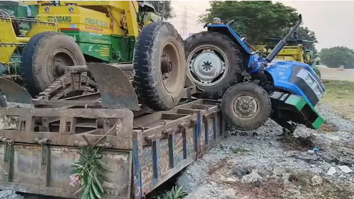 அதிவேகத்தில் வந்த லாரி மோதி விபத்து; பல மீட்டர் இழுத்துச் செல்லப்பட்ட டிராக்டர்: உடல் நசுங்கி 5 பேர் பலி