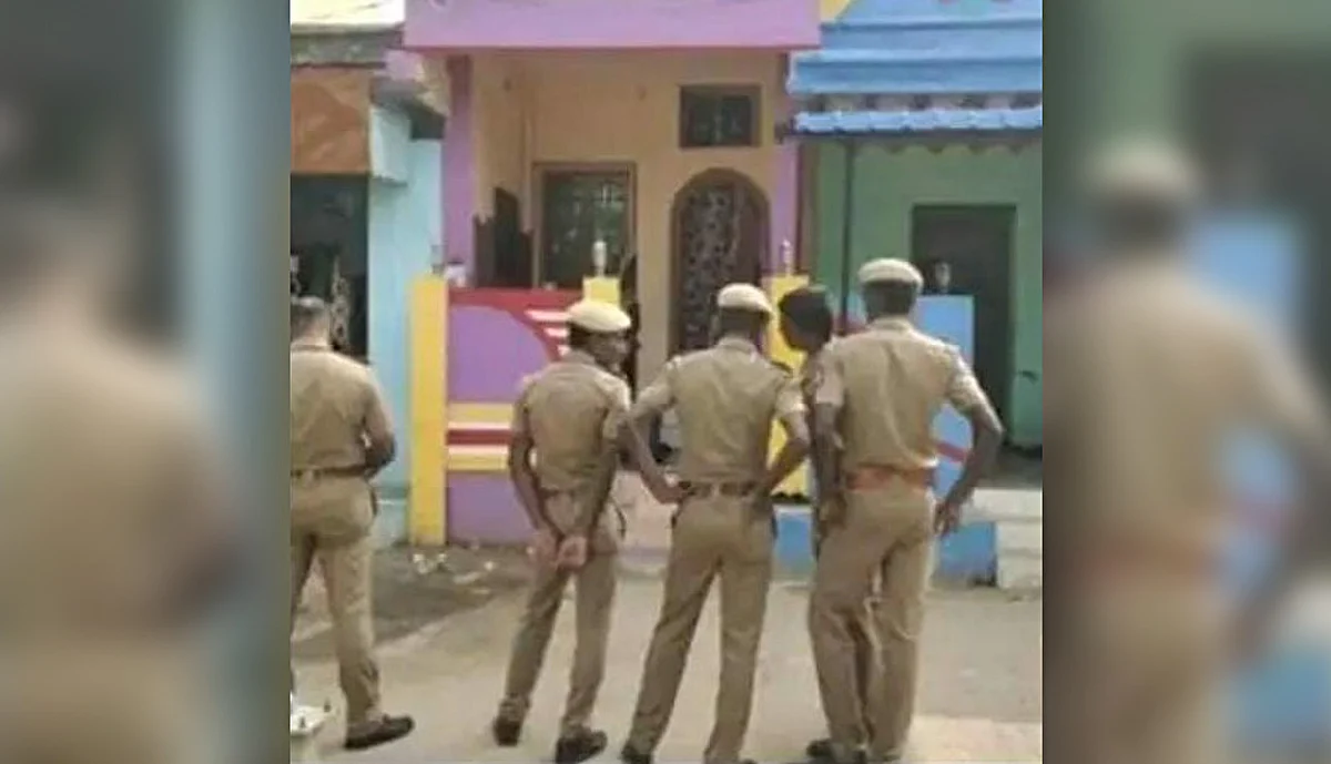 கோவை சிலிண்டர் குண்டுவெடிப்பு; திருச்சியில் அதிரடி சோதனை: செல்போன், சிம்கார்டுகள் பறிமுதல்