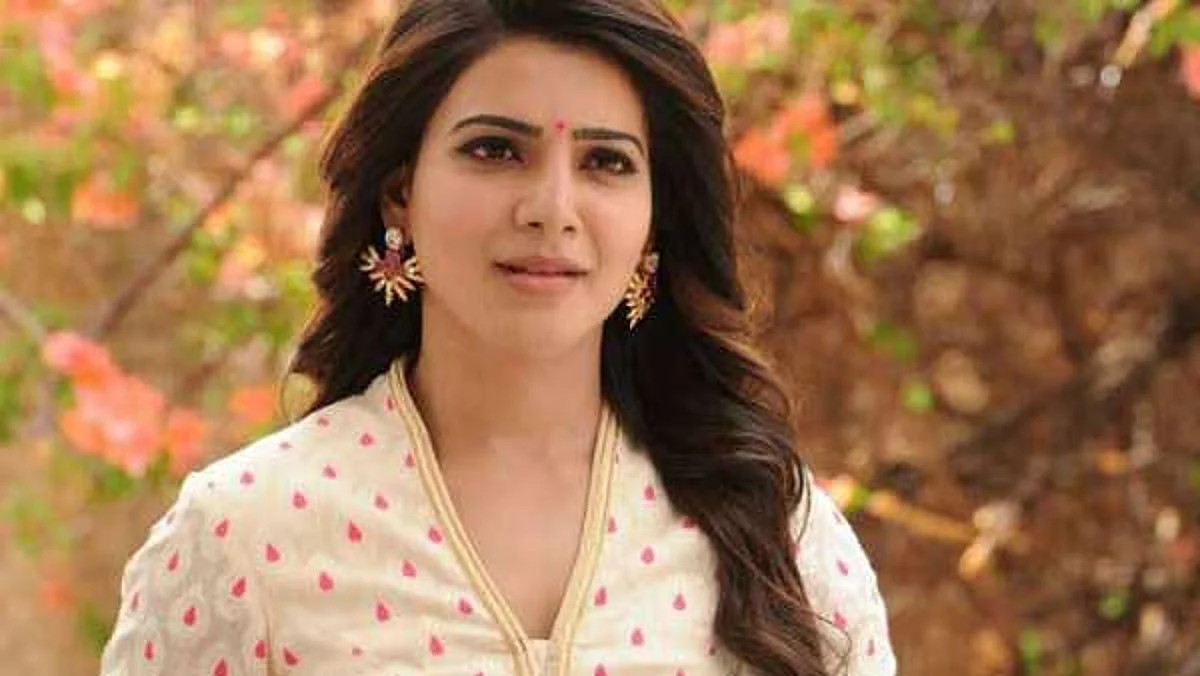 நடிகை சமந்தா மீண்டும் மருத்துவமனையில் அனுமதி: சோகத்தில் மூழ்கிய ரசிகர்கள்