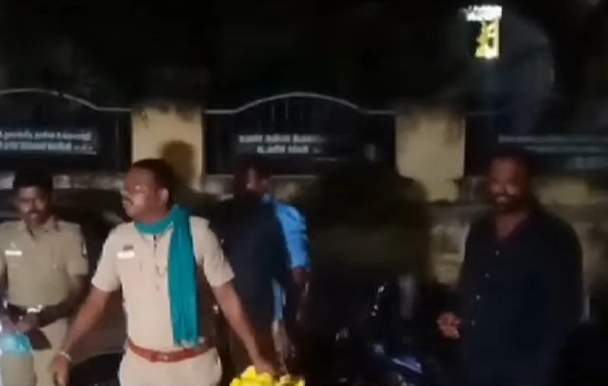 கண்ணில் மிளகாய் பொடி தூவி தங்கை, மைத்துனர் கொலை: சொத்துக்காக அண்ணன் கொடூர செயல்