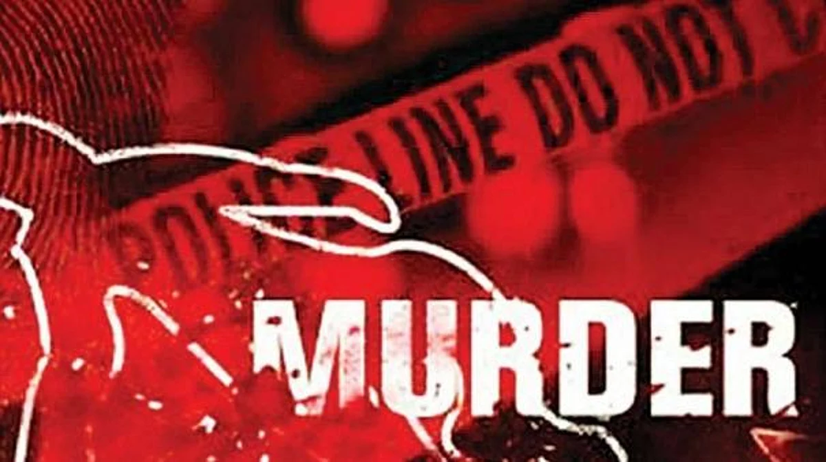 வீட்டு வாசலில் கழுத்தை அறுத்துக் கொலை செய்யப்பட்ட கல்லூரி மாணவி: காதலன் கைது