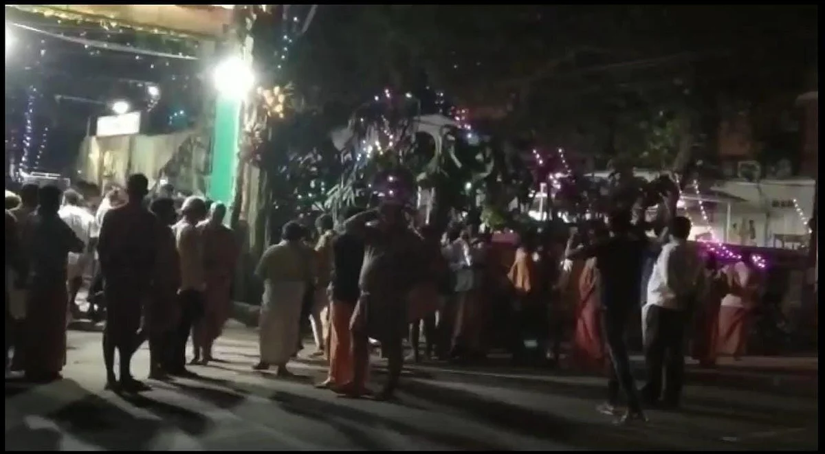 காவல் நிலையம் முன்பு அதிகாலையில் குவிந்த இந்து அமைப்பினர்