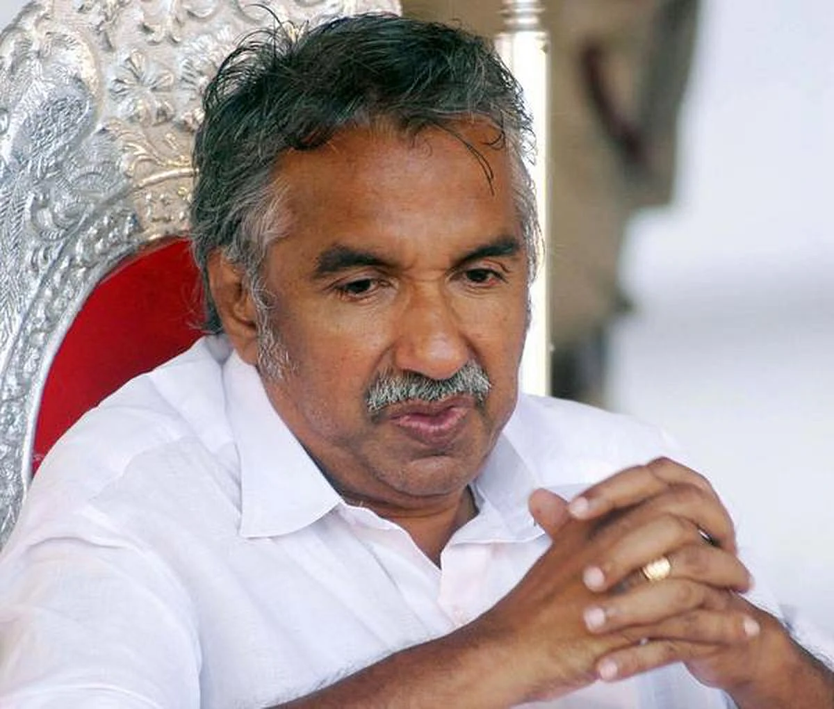 உம்மன் சாண்டி