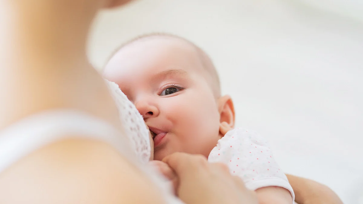 தாய்ப்பாலூட்டல்: தாய் - சேய்க்கு நலம் பயக்கும் அமுதூட்டல்!