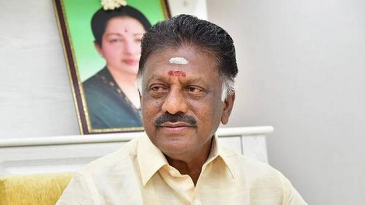 டிச.21-ல் மாவட்ட செயலாளர்கள் கூட்டம்: ஓங்கி அடிக்கும் ஓபிஎஸ் அணி