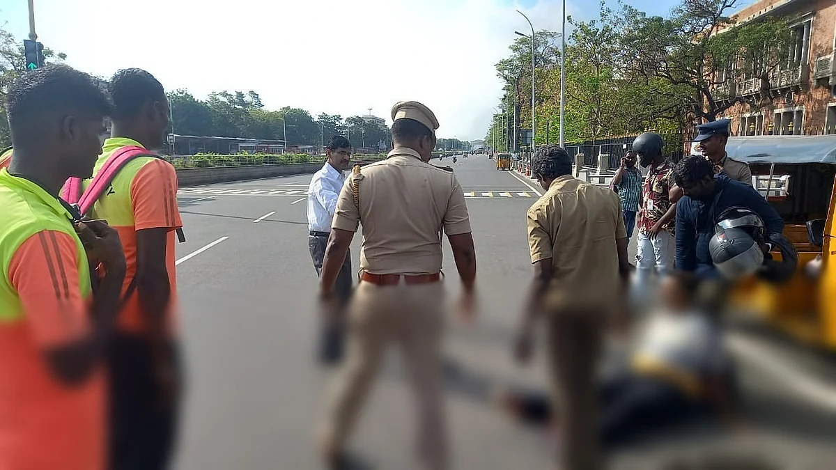 ரத்த வெள்ளத்தில் கிடந்த வாலிபர்: மருத்துவமனைக்கு அனுப்பிவைத்தார் தலைமைச் செயலாளர் இறையன்பு