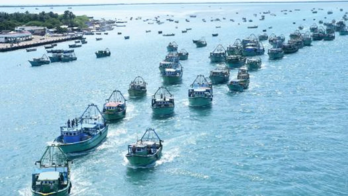 ஆறு நாட்களுக்குப் பின்னர் ஆழ் கடல் நோக்கி..