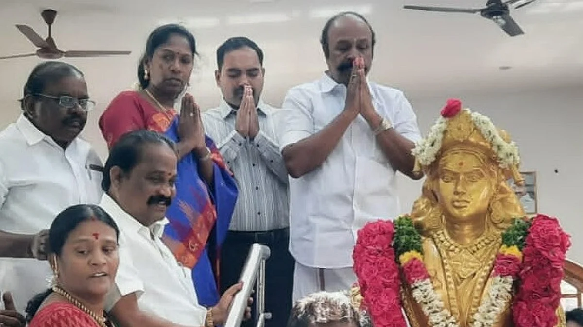 நாடாளுமன்ற வளாகத்தில் வேலுநாச்சியருக்கு சிலை வேண்டும்: 293-வது பிறந்த நாளில் எழுந்த கோரிக்கை