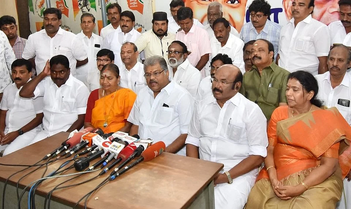 ஈரோடு கிழக்குத் தொகுதியில் அதிமுக போட்டி: விட்டுக் கொடுத்த தமாகா