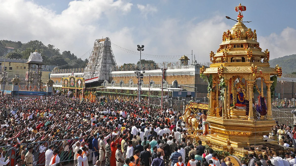 திருப்பதி தேவஸ்தானம் தங்கும் விடுதிகள் கட்டணம் திடீர் உயர்வு: காரணம் என்ன?