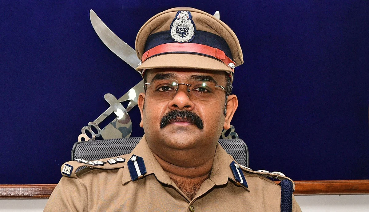 நரேந்திரன் நாயர்