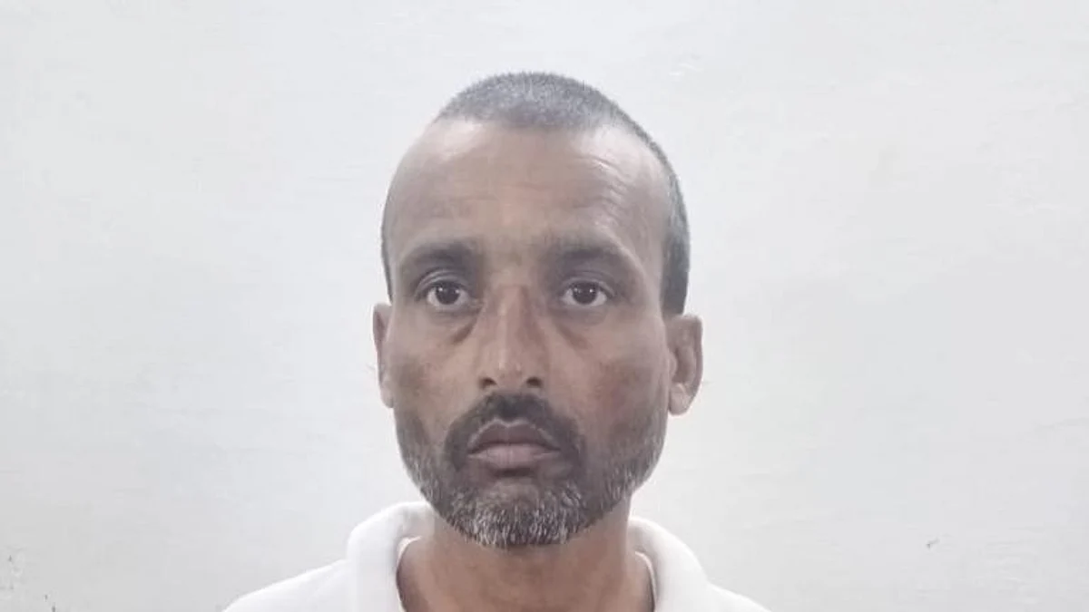 சுரேந்திரா யாதவ்.