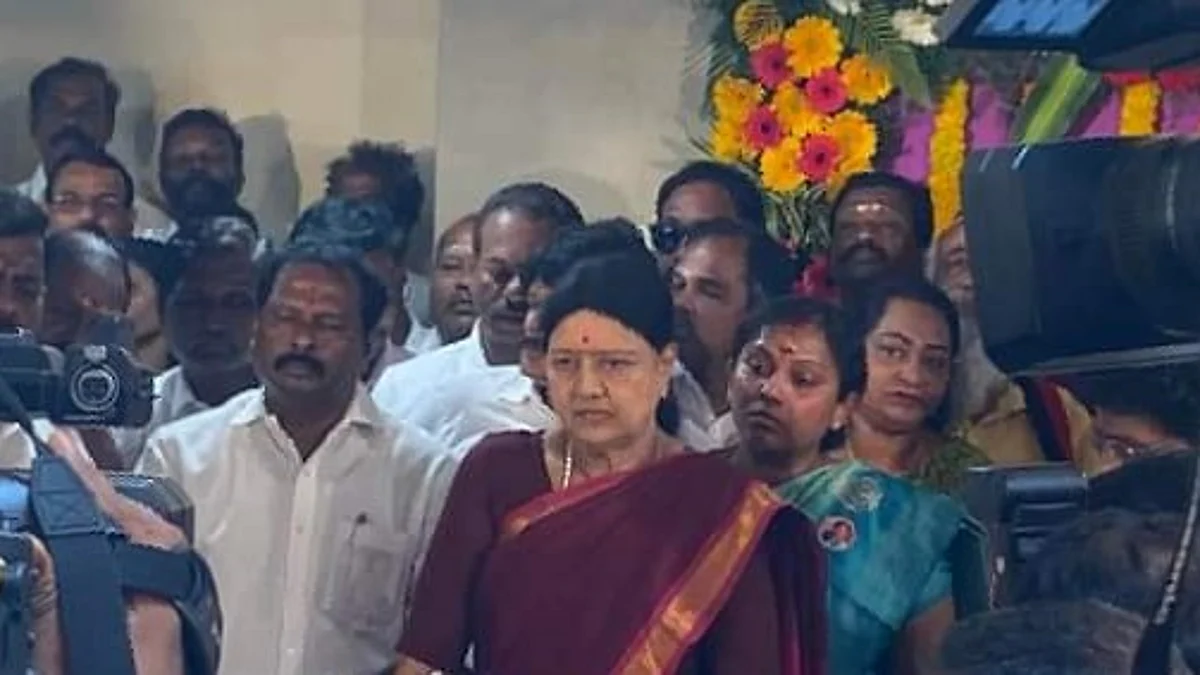 ஈபிஎஸ், ஓபிஎஸ் இருவரையும் விரைவில் சந்திப்பேன்: சசிகலா