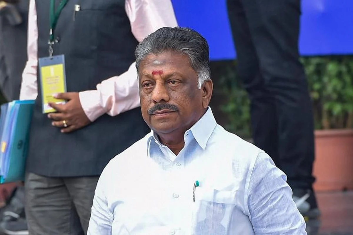 `ஒருங்கிணைப்பாளர் பதவி 5 ஆண்டு காலம்; குறுக்குவழியில் பதவியை பெற்றுள்ளார் ஈபிஎஸ்'- உச்சநீதிமன்றத்தில் ஓபிஎஸ் தரப்பு வாதம்