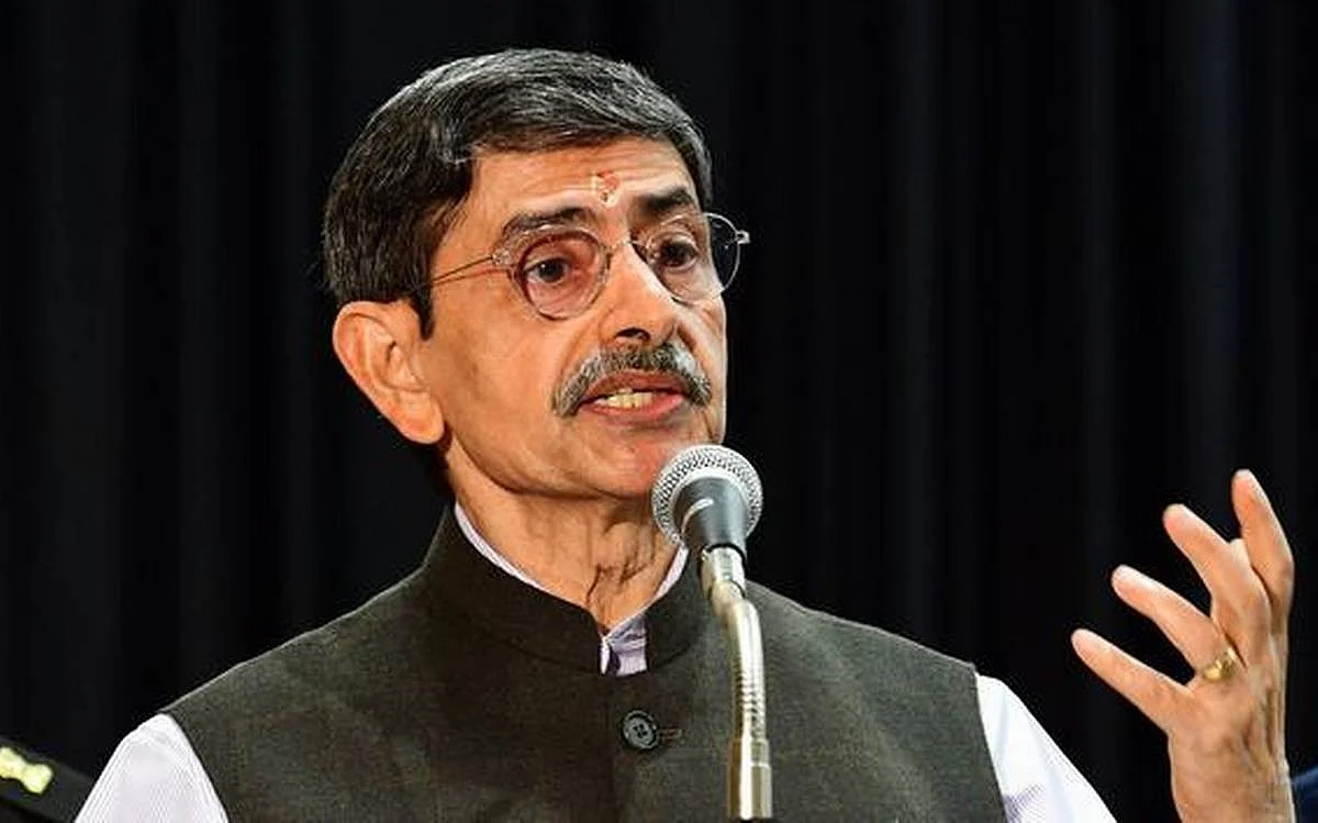 ஆளுநரின் அதிகாரங்கள் என்ன?- சமூக வலைதளங்களில் வைரலாகும் பிரசுரம்
