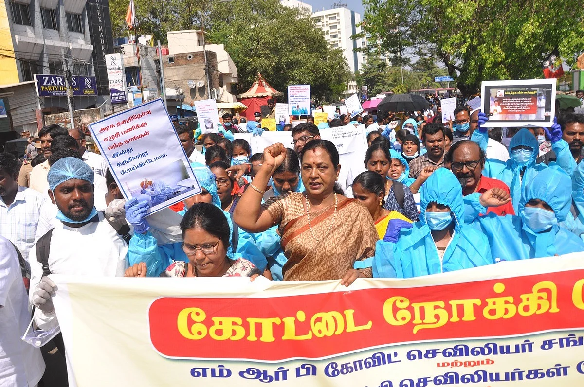 ஆளுநர் கடைசி வரை அவையில் இருந்திருக்க வேண்டும்: பிரேமலதா விஜயகாந்த் கருத்து