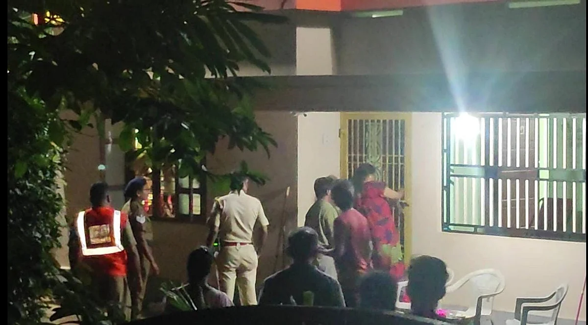 மதப்போதகரின் வீட்டை முற்றுகையிட்ட உறவினர்கள்