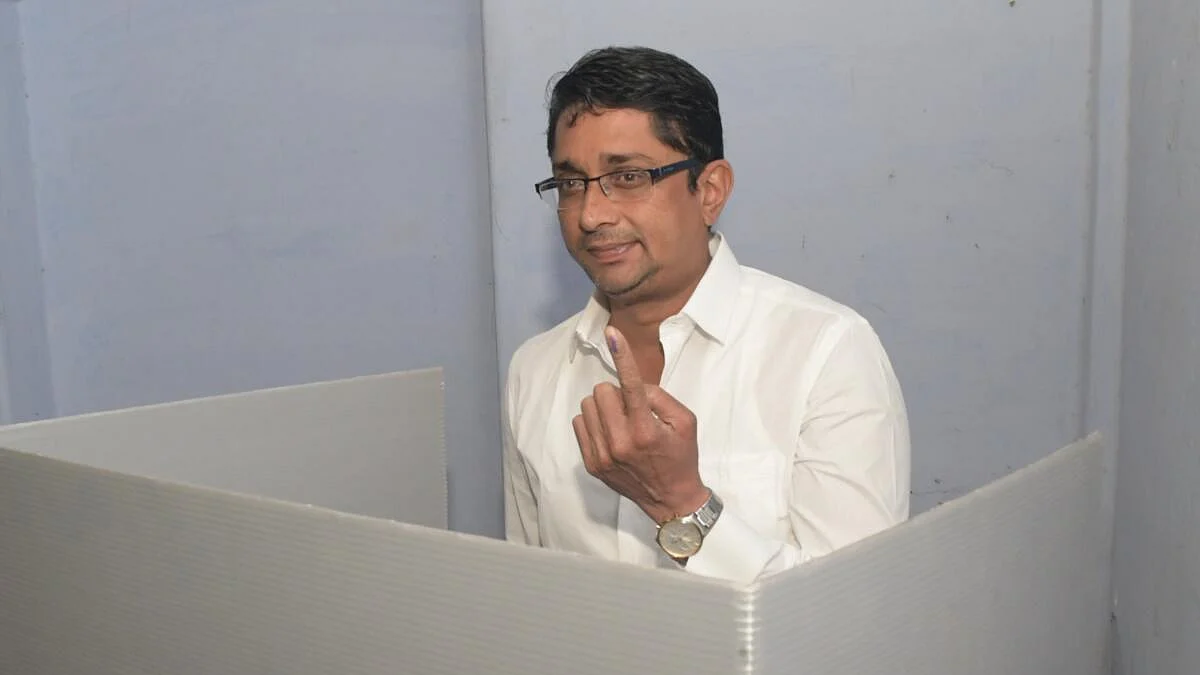திருமகன் ஈவெரா எம்எல்ஏ