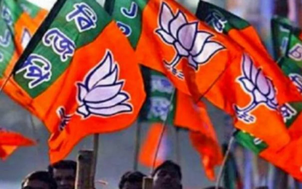 தேசிய அளவில் நன்கொடை வாங்குவதில் பாஜக முதலிடம்: கடந்த நிதியாண்டில். ரூ.1,917 கோடி வசூல்