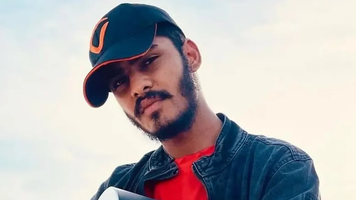 நம்பர் பிளேட் விவகாரத்தில் டிடிஎஃப்.வாசன் வாகனம் பறிமுதல்