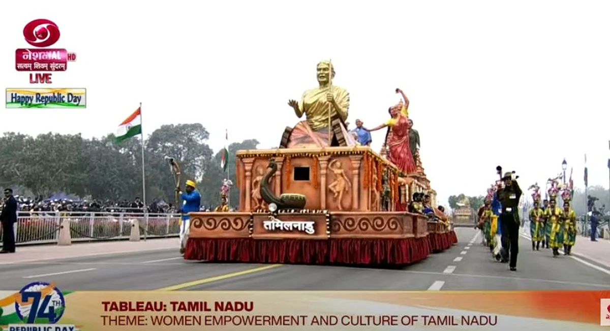 டெல்லியில் குடியரசுத் தின விழாவில் அணிவகுத்த தமிழ்நாடு அலங்கார ஊர்தி!