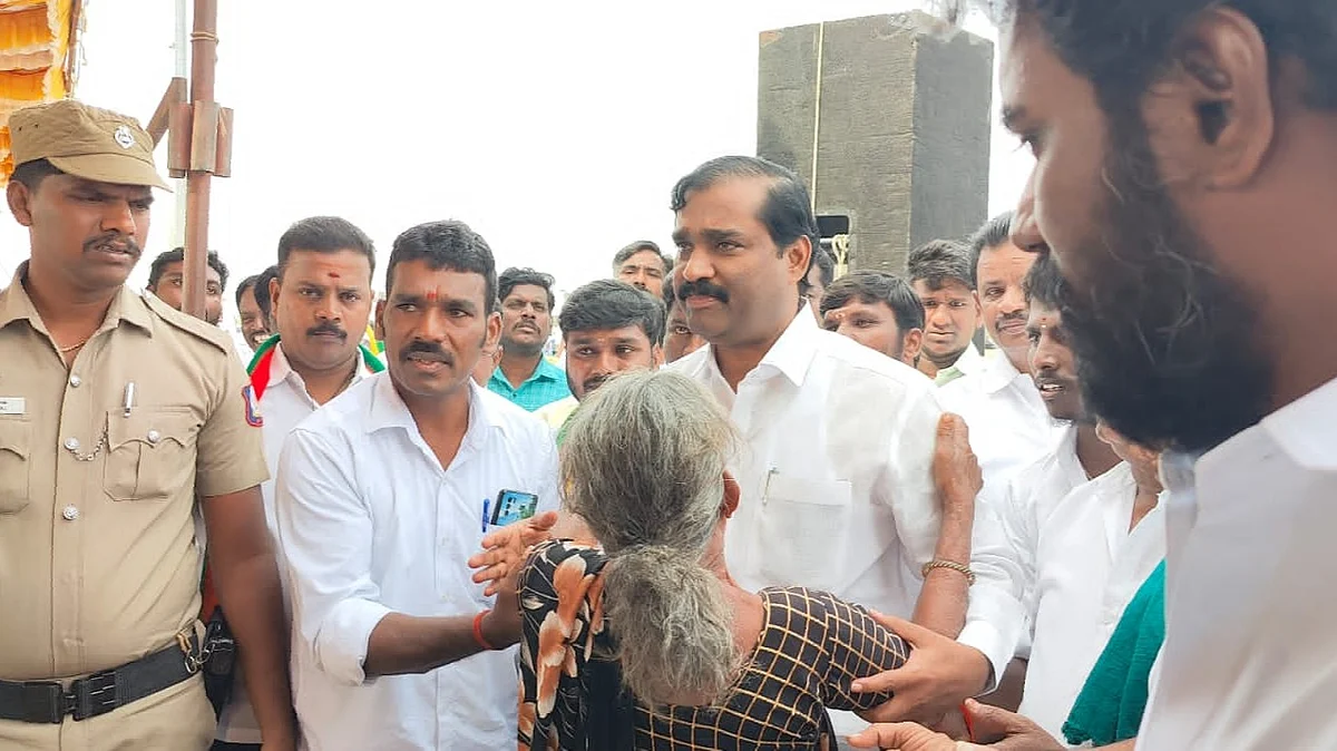 தமிழக வாழ்வுரிமை கட்சி தலைவர் வேல்முருகன்