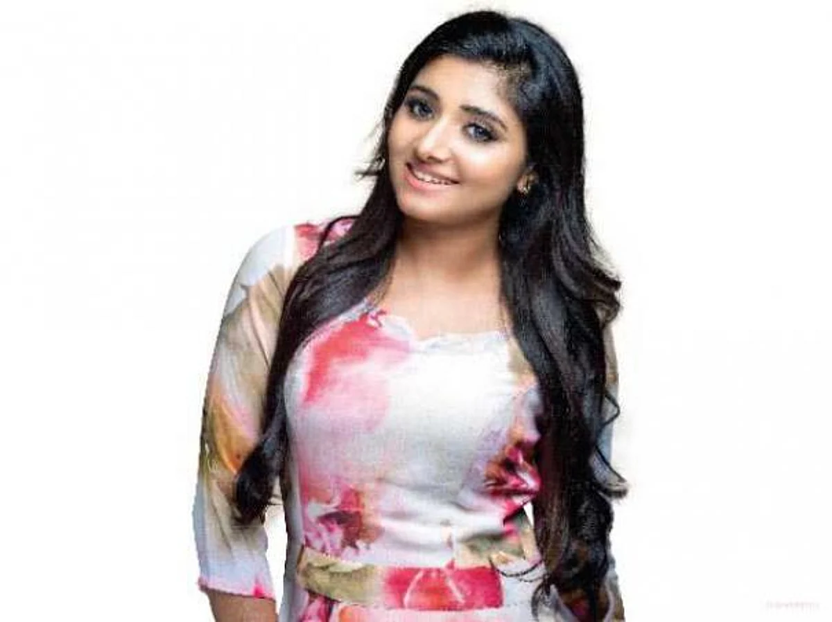 “நானும் காதல் பண்ணுவேன்!”- அதிதி மேனன் அதிரடி!