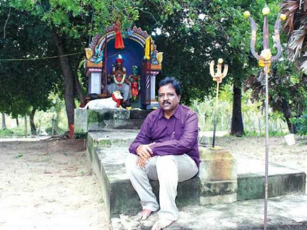 எங்க குலசாமி 1- மதுரை வீரன்