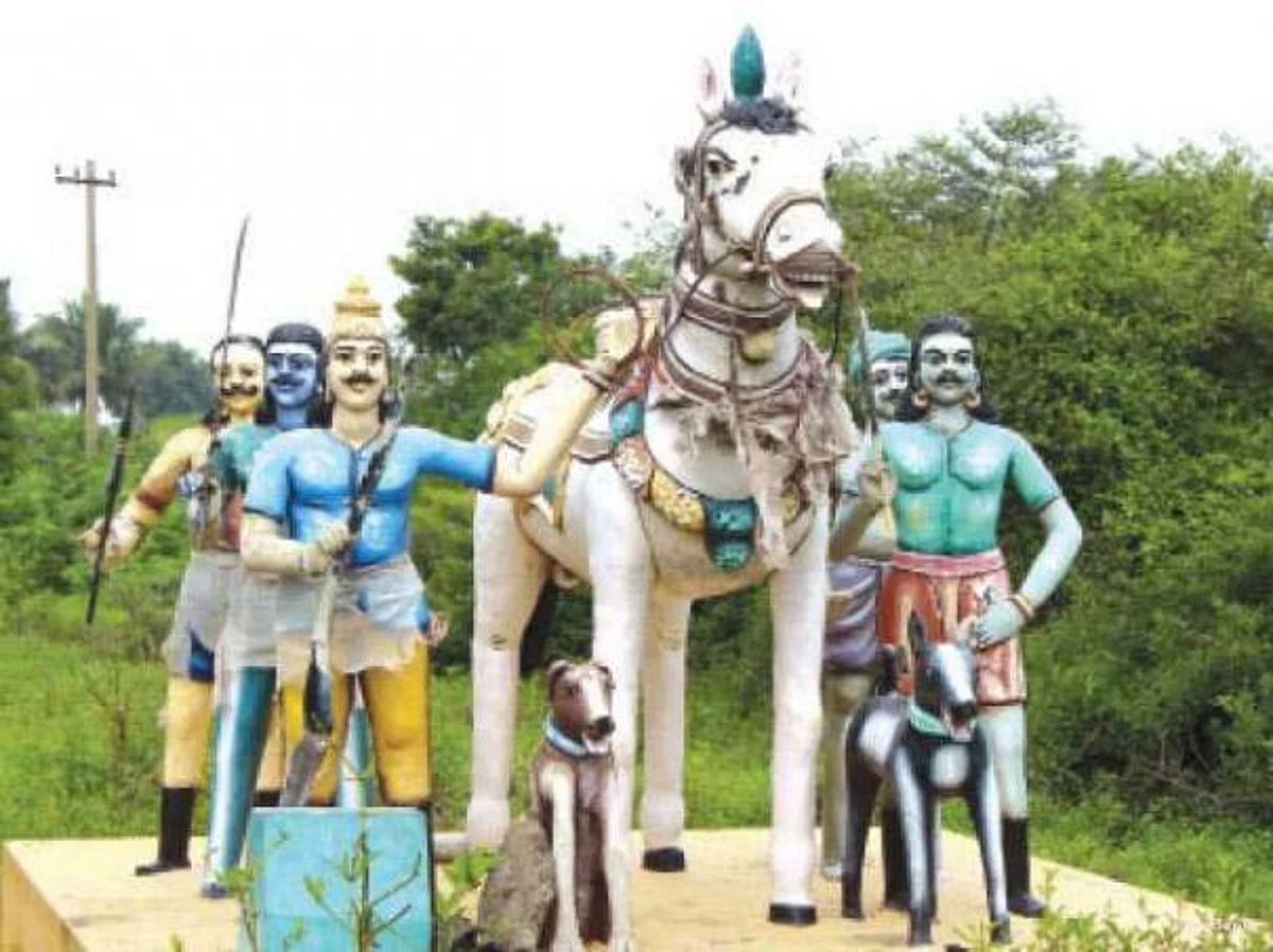 எங்களுக்கு இது ராணுவ மரியாதை!- - இது வண்ணம்புத்தூர் வழக்கம்