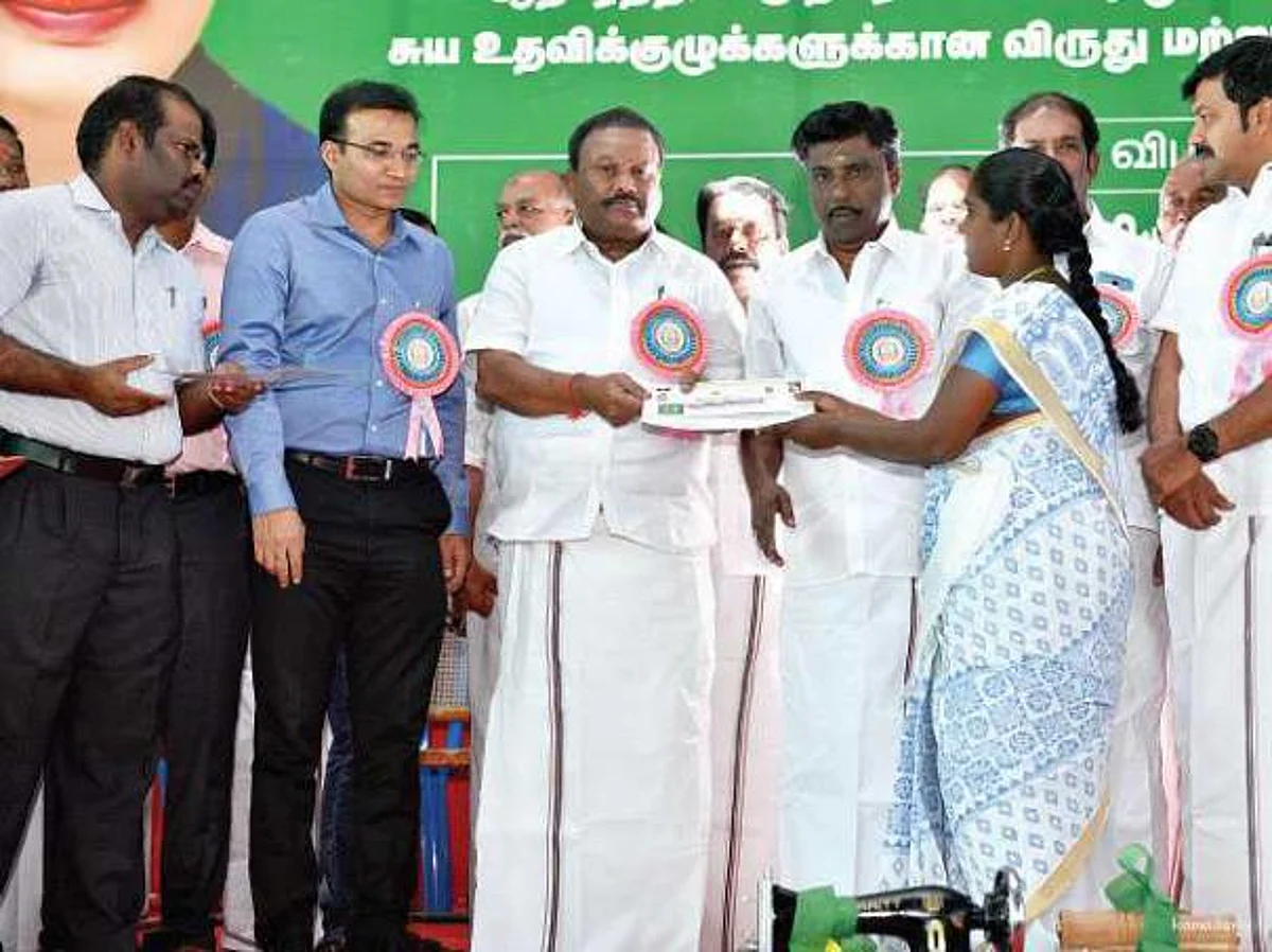 ஊர்ப்பணத்தில் உய்யலாலா! அள்ளிவிடும் அதிமுக - பாஜக கூட்டணி