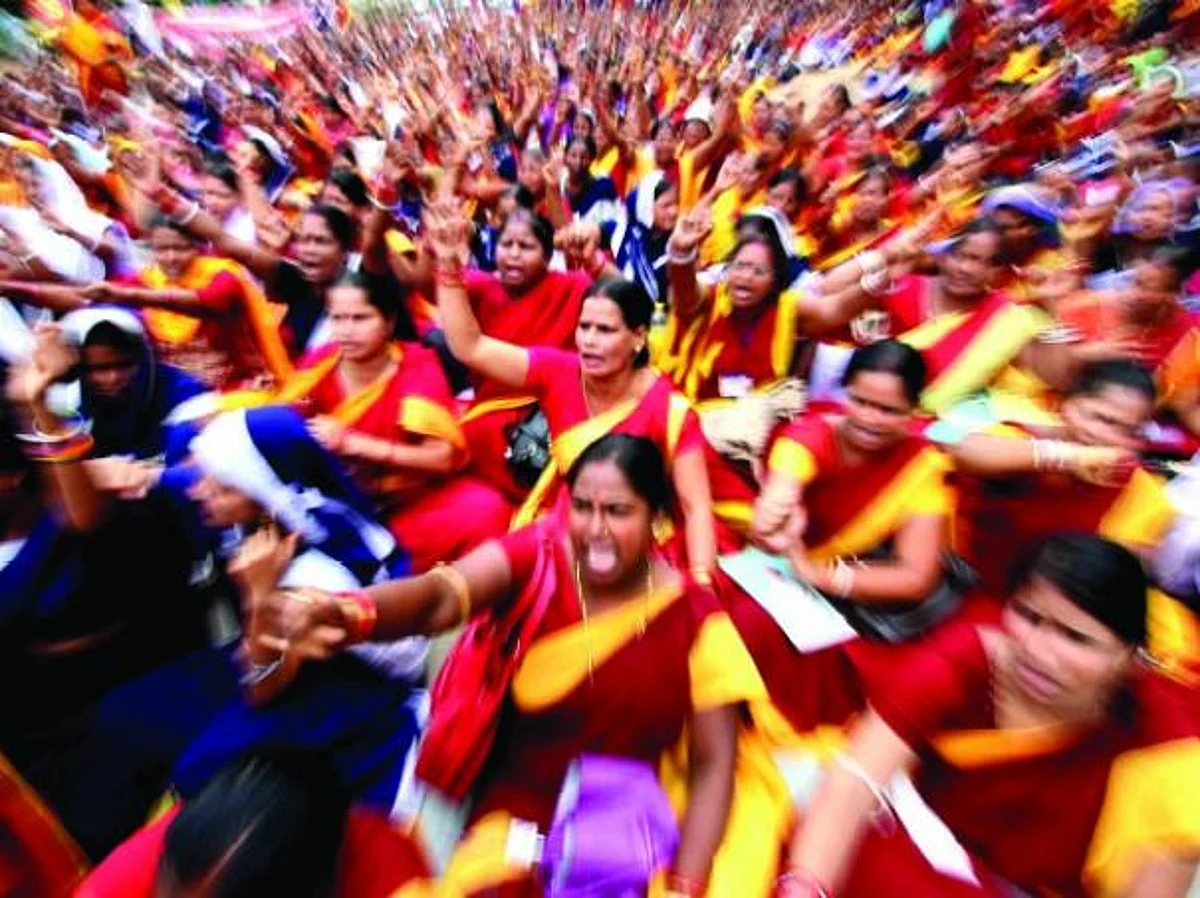 ஆதிக்கம் செய்யும் ஆசிரியர் சங்கங்கள்!