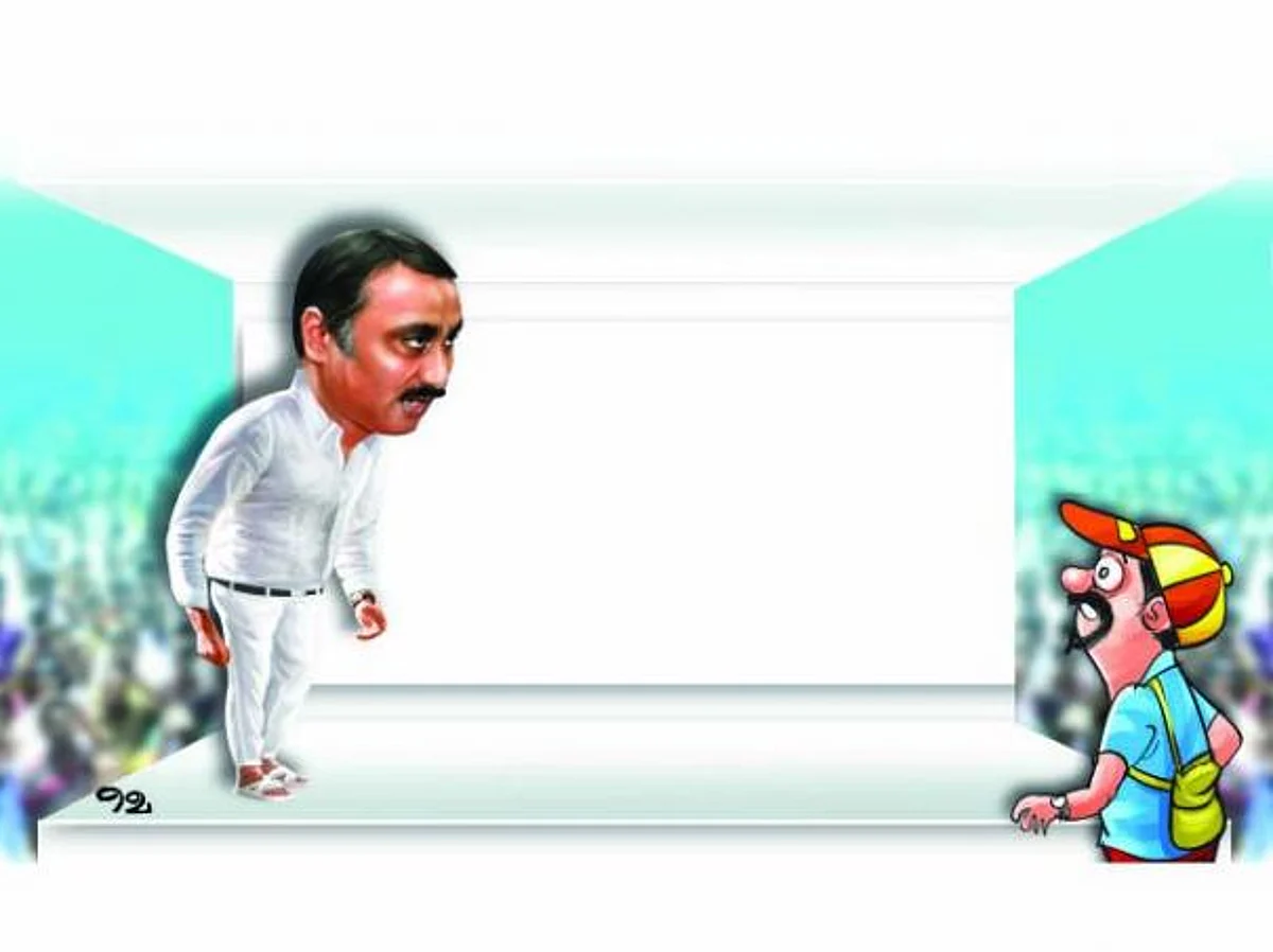 பிரஸ் மீட்டுக்குத் தடை- ‘ப்ரியமணி’ திட்டம்!