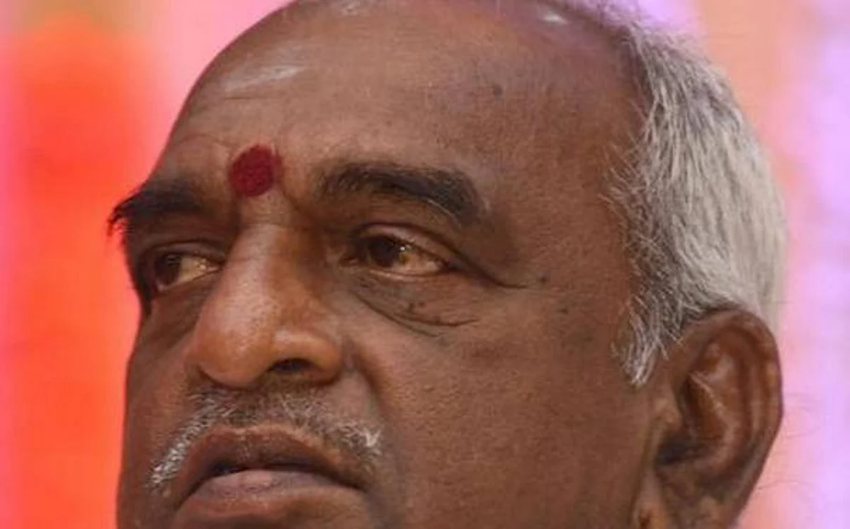 ஹாட் லீக்ஸ்- நயினாருக்கு காவடி தூக்கும் பொன்னார்