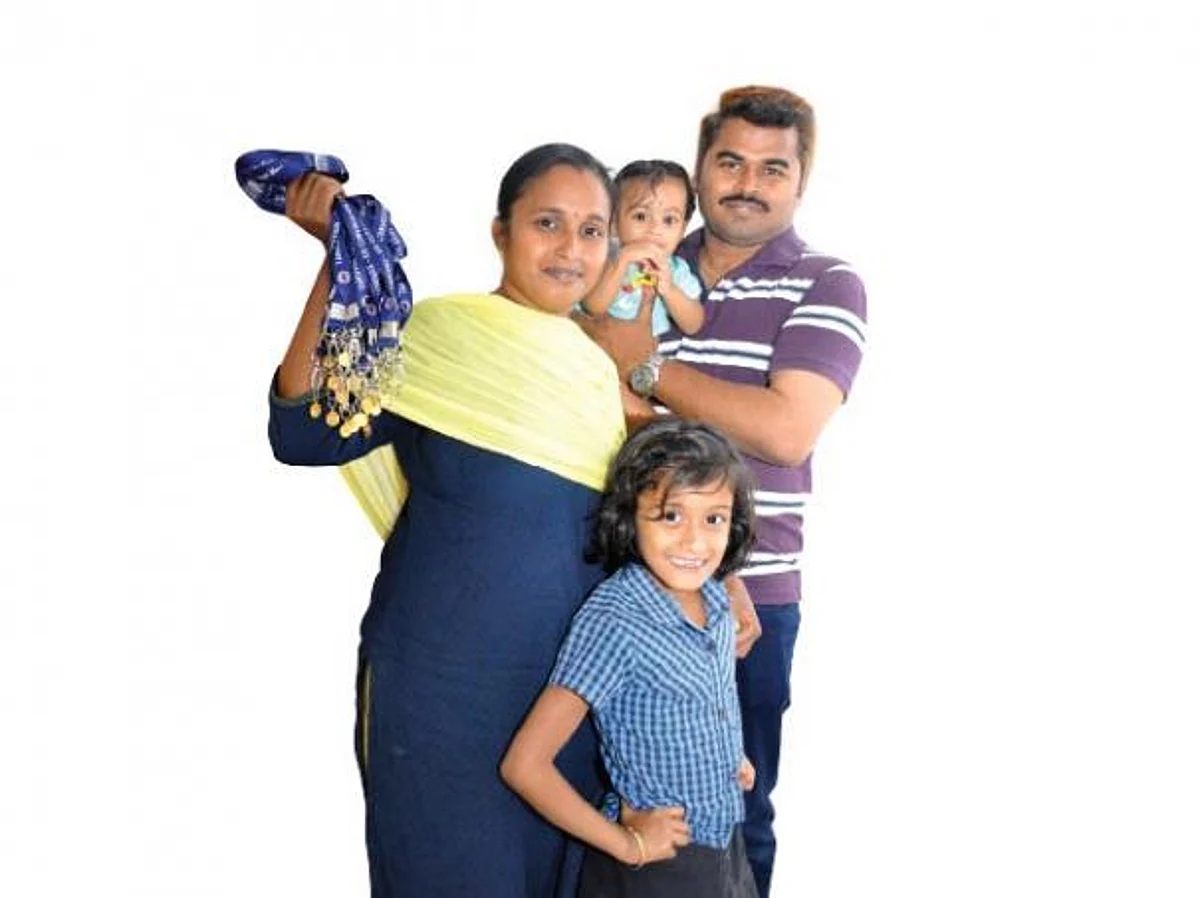 பதக்கங்கள் பதினேழு!- கால்நடை மருத்துவத்தில் கலக்கிய ஆனந்தி