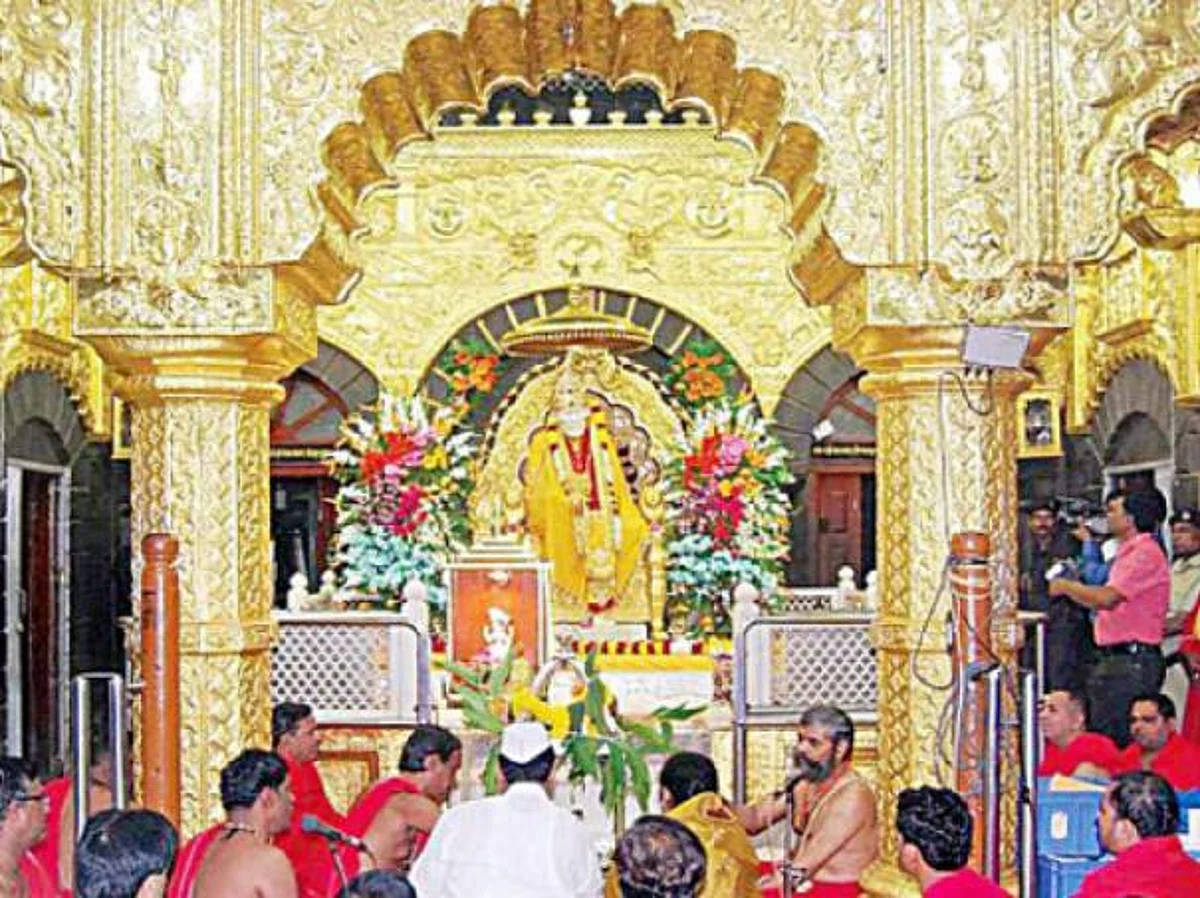 சமயம் வளர்த்த சான்றோர் 15: சீரடி சாய்பாபா