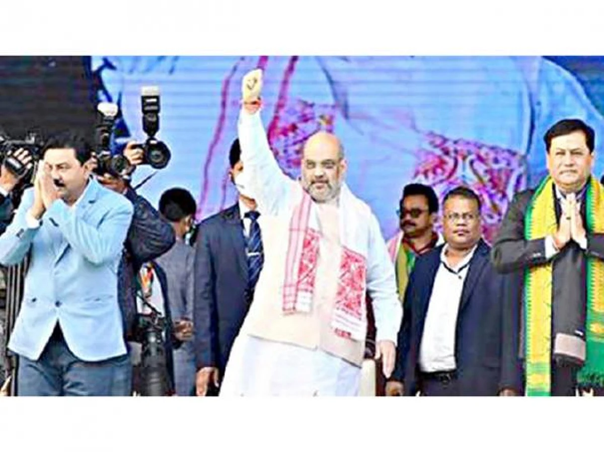 முந்தும் பாஜக... முட்டிமோதும் காங்கிரஸ்!- அசாமில் ஆட்சி யாருக்கு?
