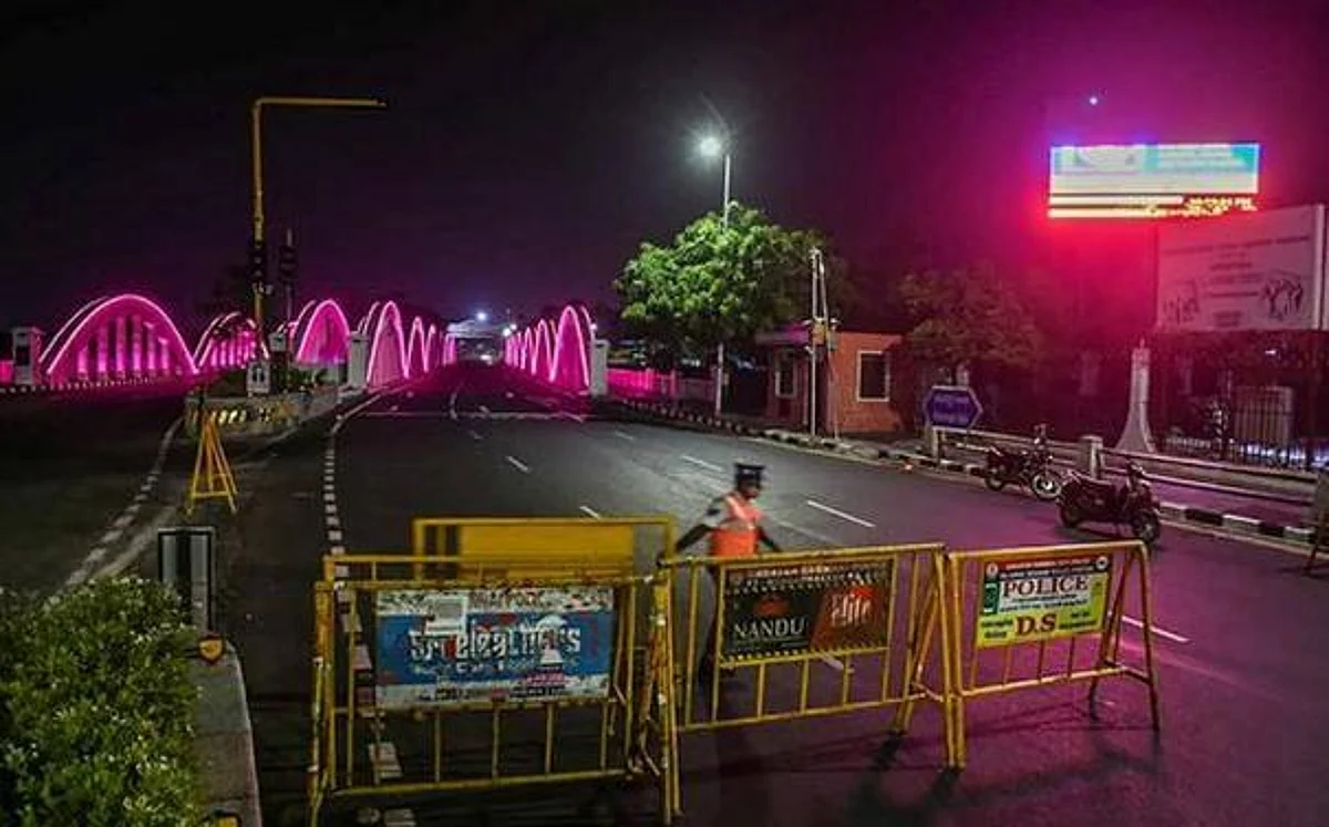 பெருந்தொற்று காலத்தில் கூட்டுப்பொறுப்புணர்வு அவசியம்