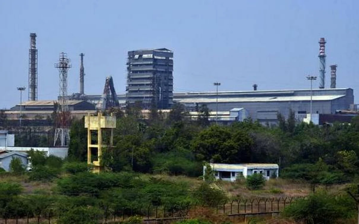`ஸ்டெர்லைட் ஆலையை விற்கிறோம்; ஜூலை 4-க்குள் விண்ணப்பிக்கலாம்'- வேதாந்தா நிறுவனம் திடீர் அறிவிப்பு