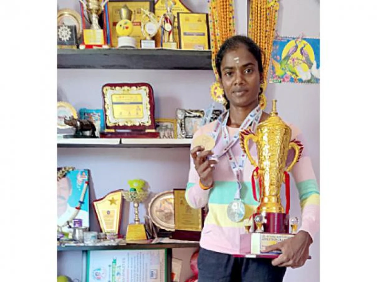 தங்கத்துடன் தான் வீடு திரும்புவேன்!- தங்கத் தமிழச்சி தனலட்சுமி சபதம்