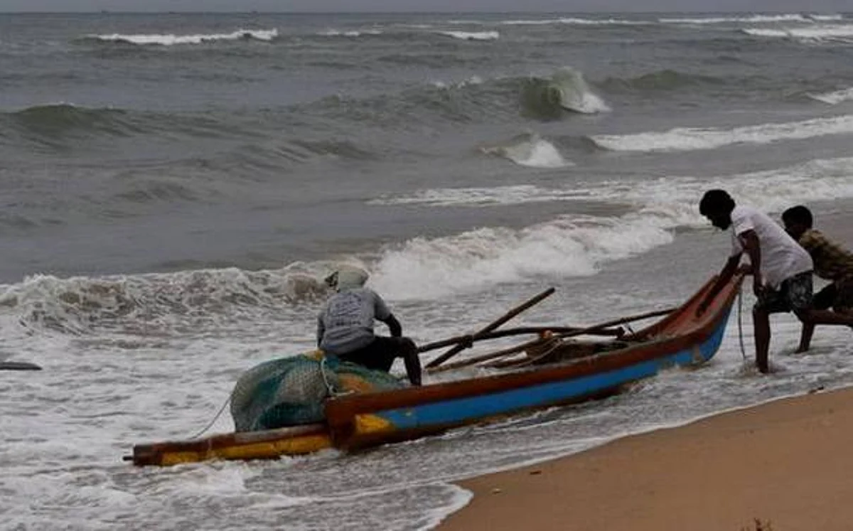 தமிழக மீனவர்கள் என்றால் கிள்ளுக்கீரையா இலங்கைக்கு?