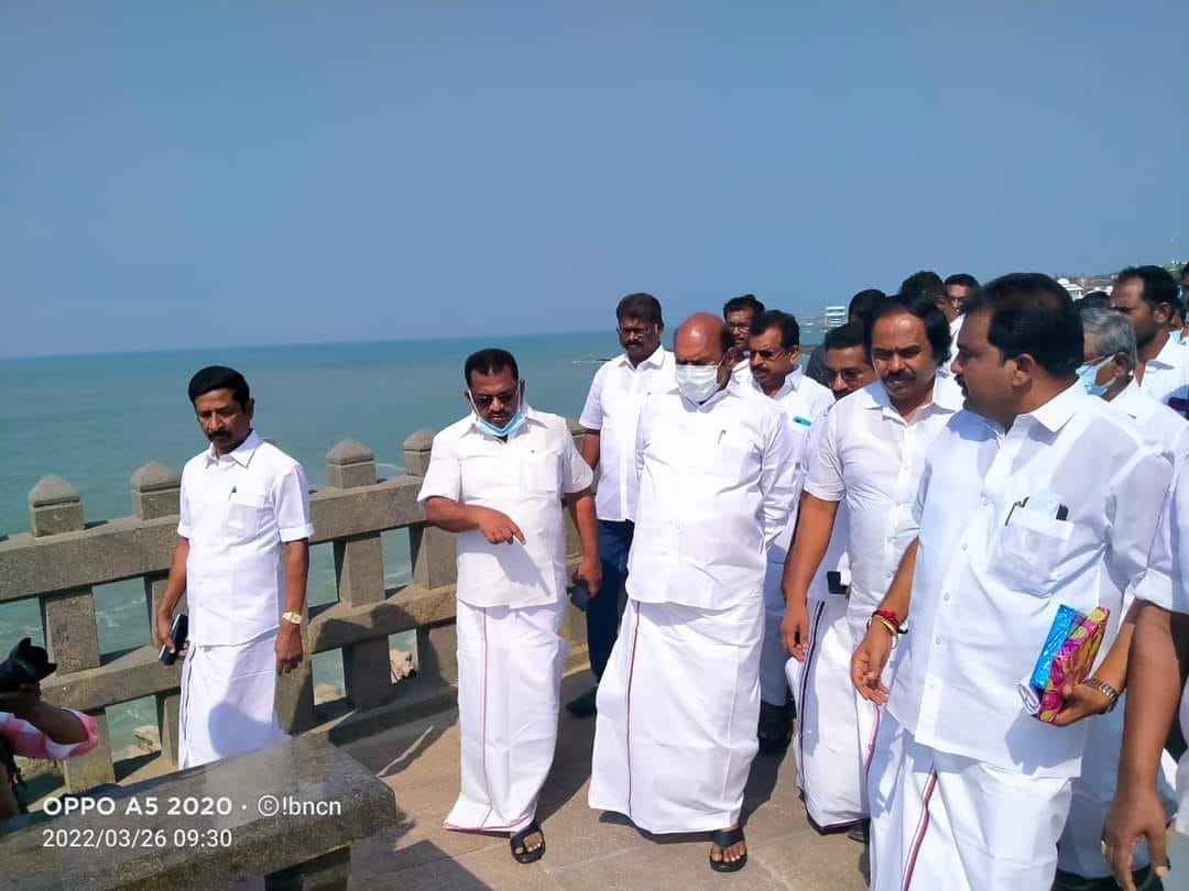 Bridge between Vivekananda rock_Thiruvalluvar statue