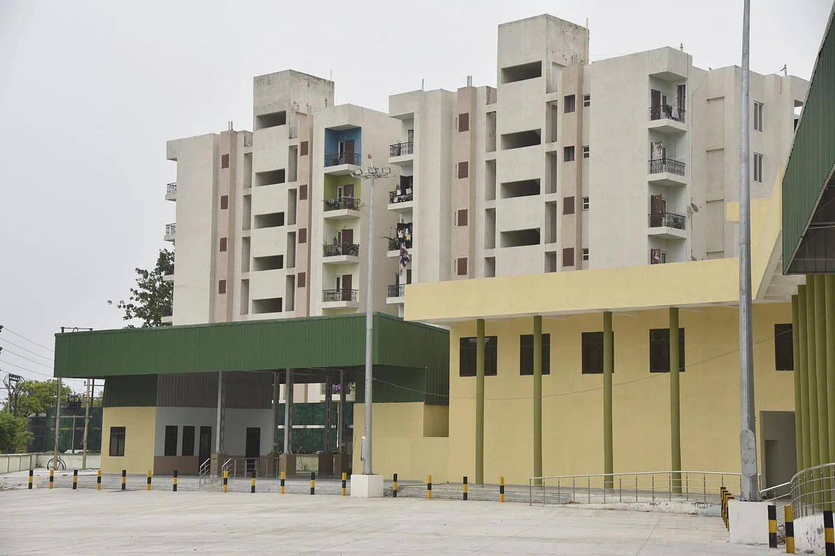 सिग्नेचर सिटी बस अड्डा (Signature City Bus Stand)