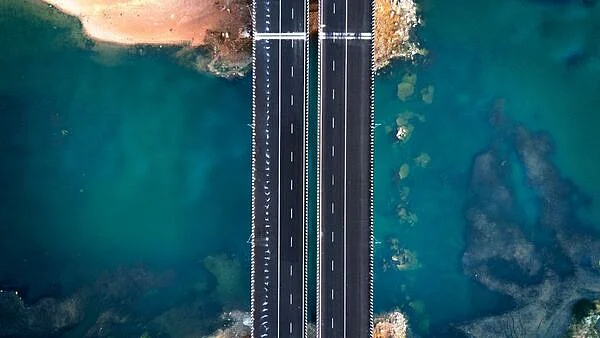 296 किलोमीटर लम्बे बुंदेलखंड एक्सप्रेसवे (Bundelkhand Expressway)