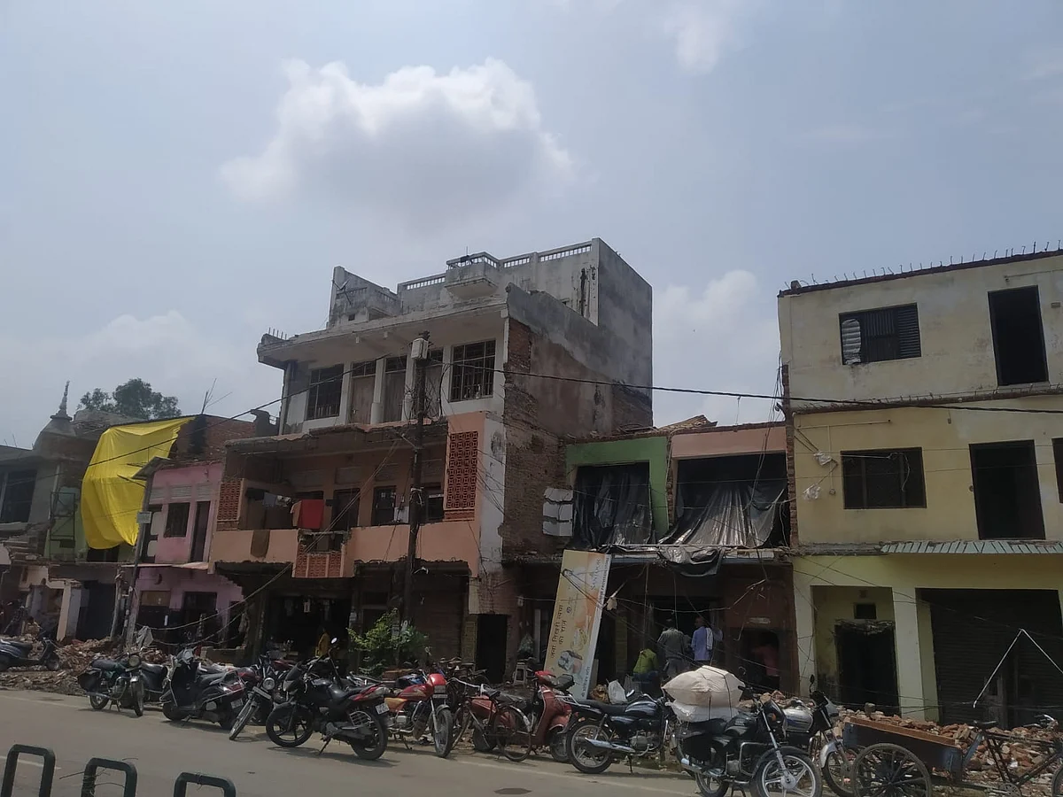 लखनऊ कानपुर रोड