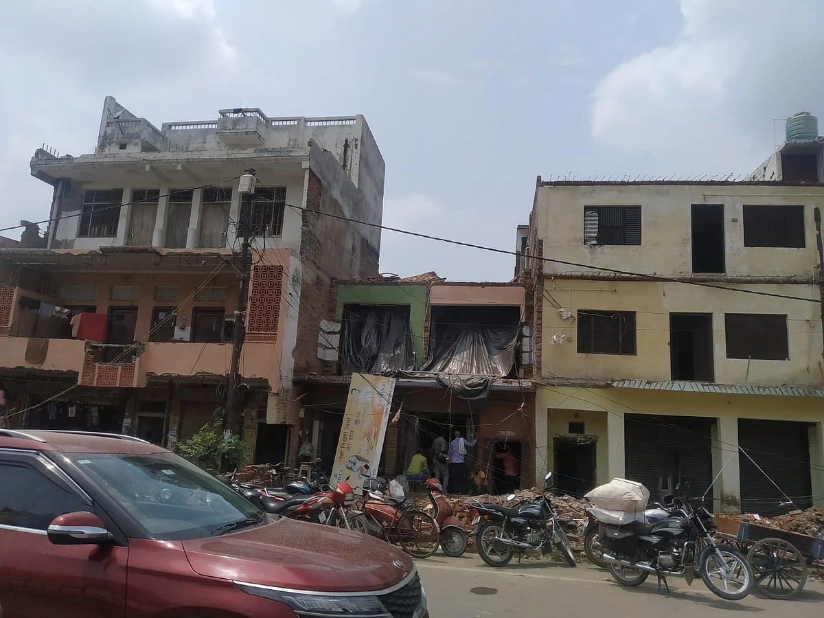 लखनऊ कानपुर रोड